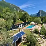 Caselli Vigole Al Sole アパートホテル トスコラーノ・マデルノ